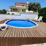 Casa Ameixa * אלקובאקה